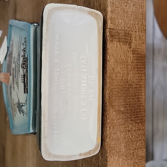 1967 vintage Jim Beam whiskey decanter- historic Pennsylvania - Picture 5 of 5